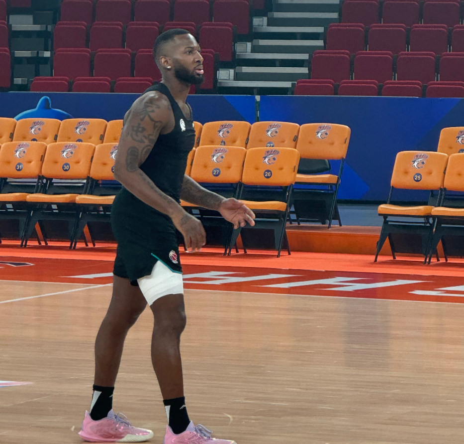 新球体育APP-备战上海!4主力伤停,杰曼带伤,许利民寄语现有阵容打出水平