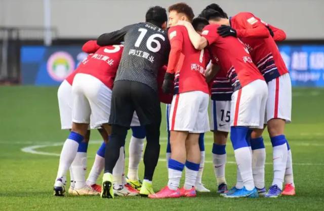 新球体育APP-足协临时增设转会窗 解决重庆球员再就业问题